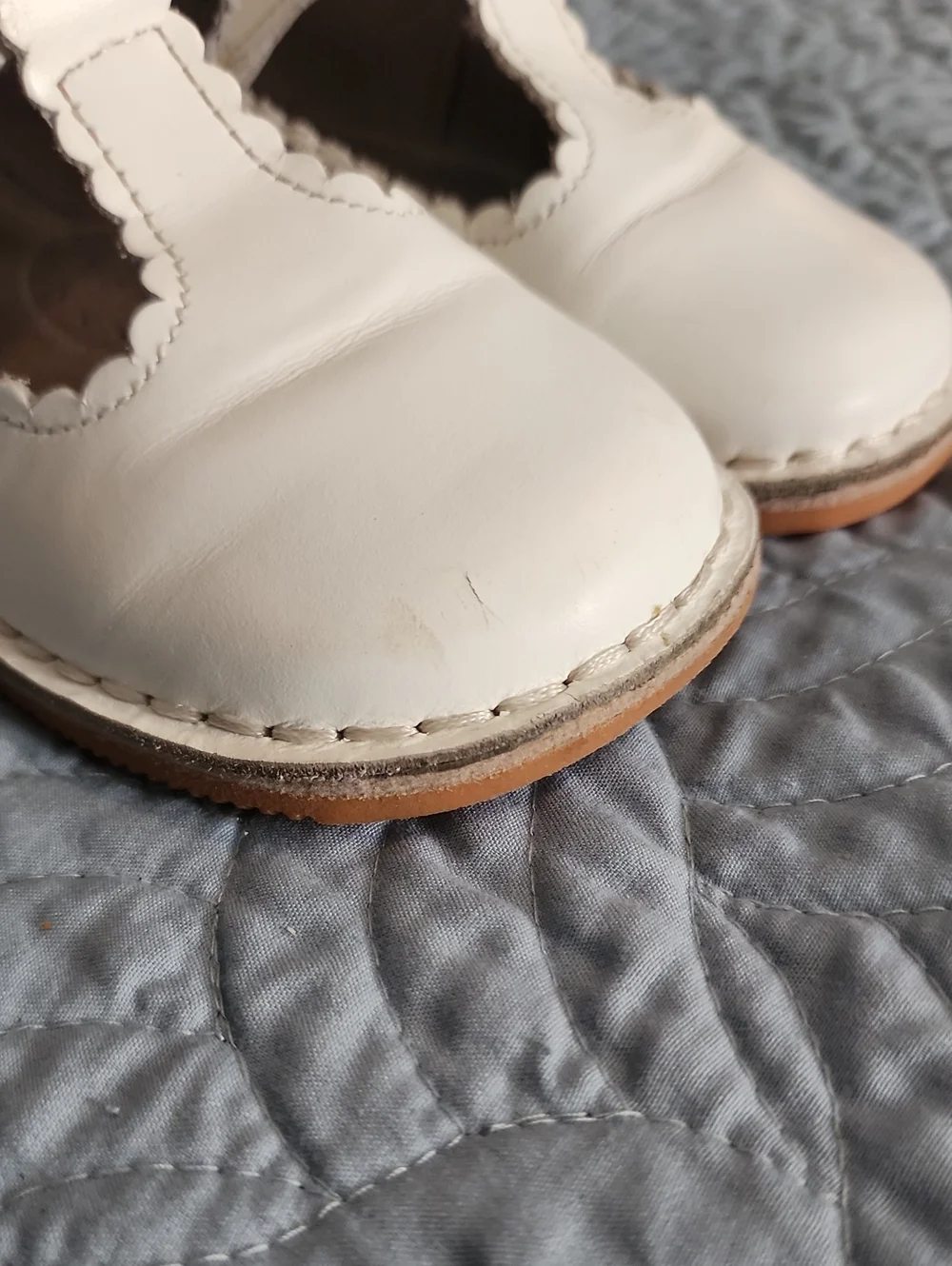 L'Amour Size 9 Toddler